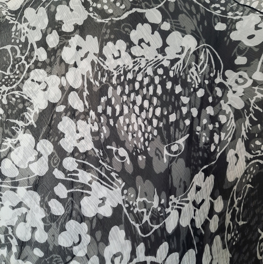 Vintage Mesmerize Silk Floral Animal Print Shawl - Picture 3 of 5